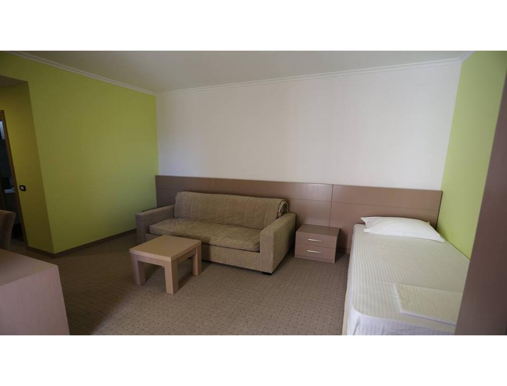 Hotel Voloreka Tushemisht Стая снимка