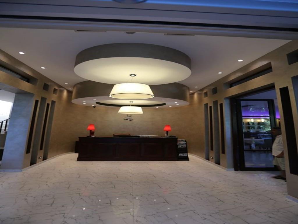 Hotel Voloreka Tushemisht Екстериор снимка