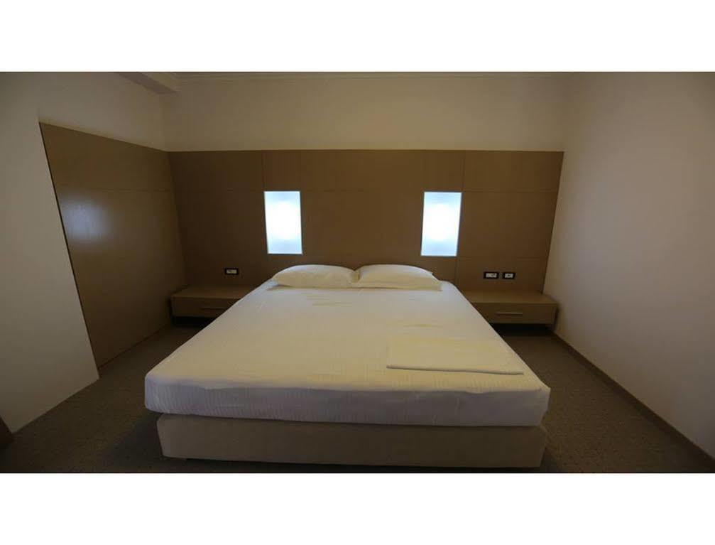 Hotel Voloreka Tushemisht Екстериор снимка